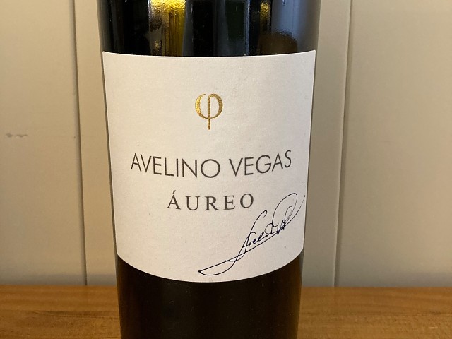 Avelino Vegas Áureo 