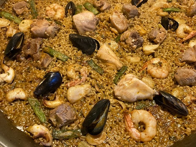 Paella Mixta