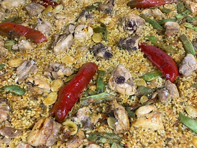 Valencian paella